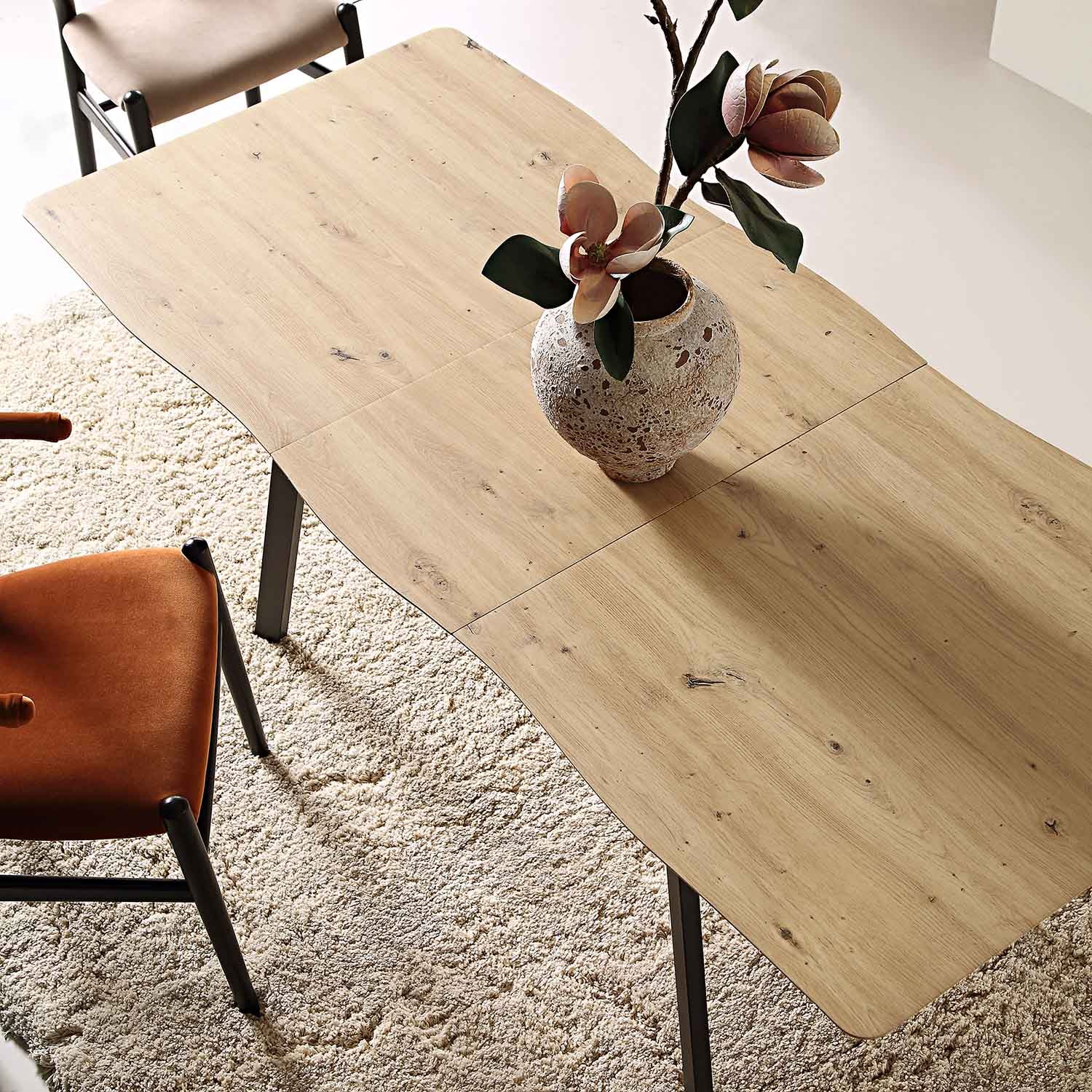 Weston Oak Effect Extendable 6-8 Seater Dining Table