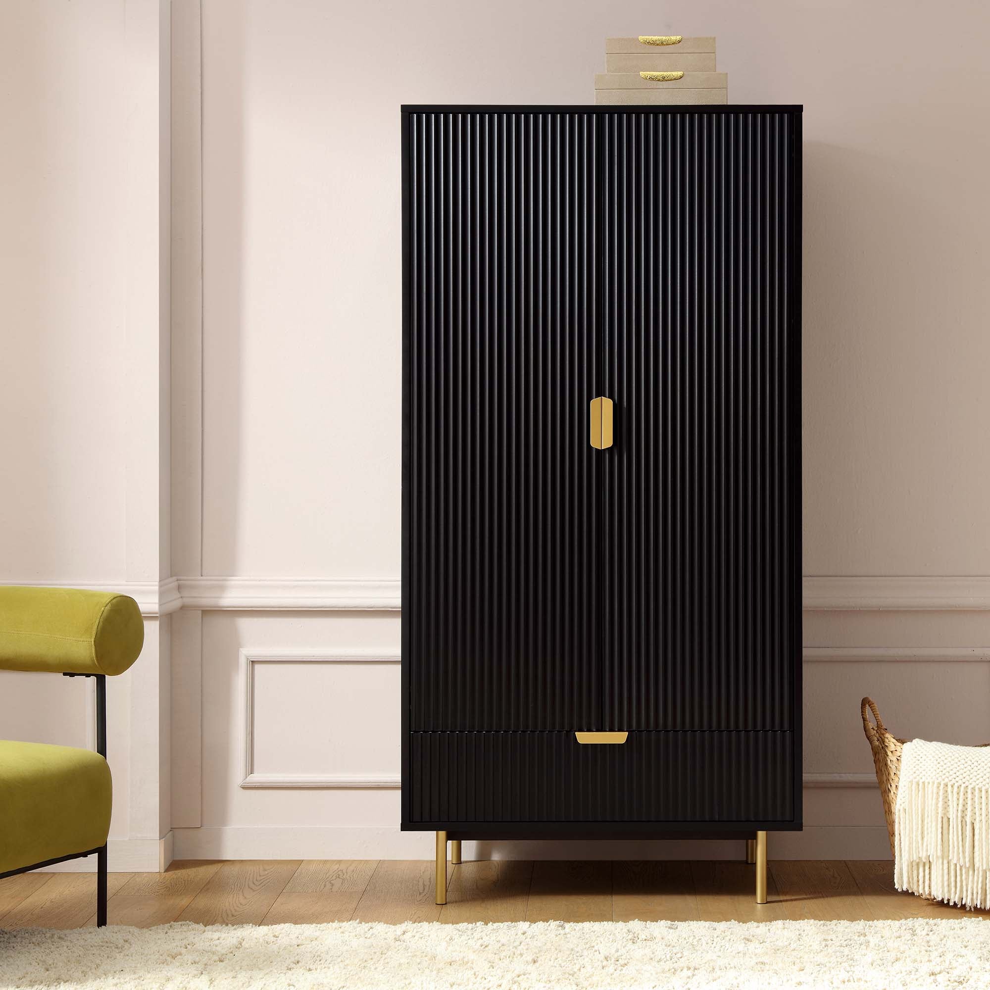 Richmond Ridged Double Wardrobe with Drawer, Matte Black