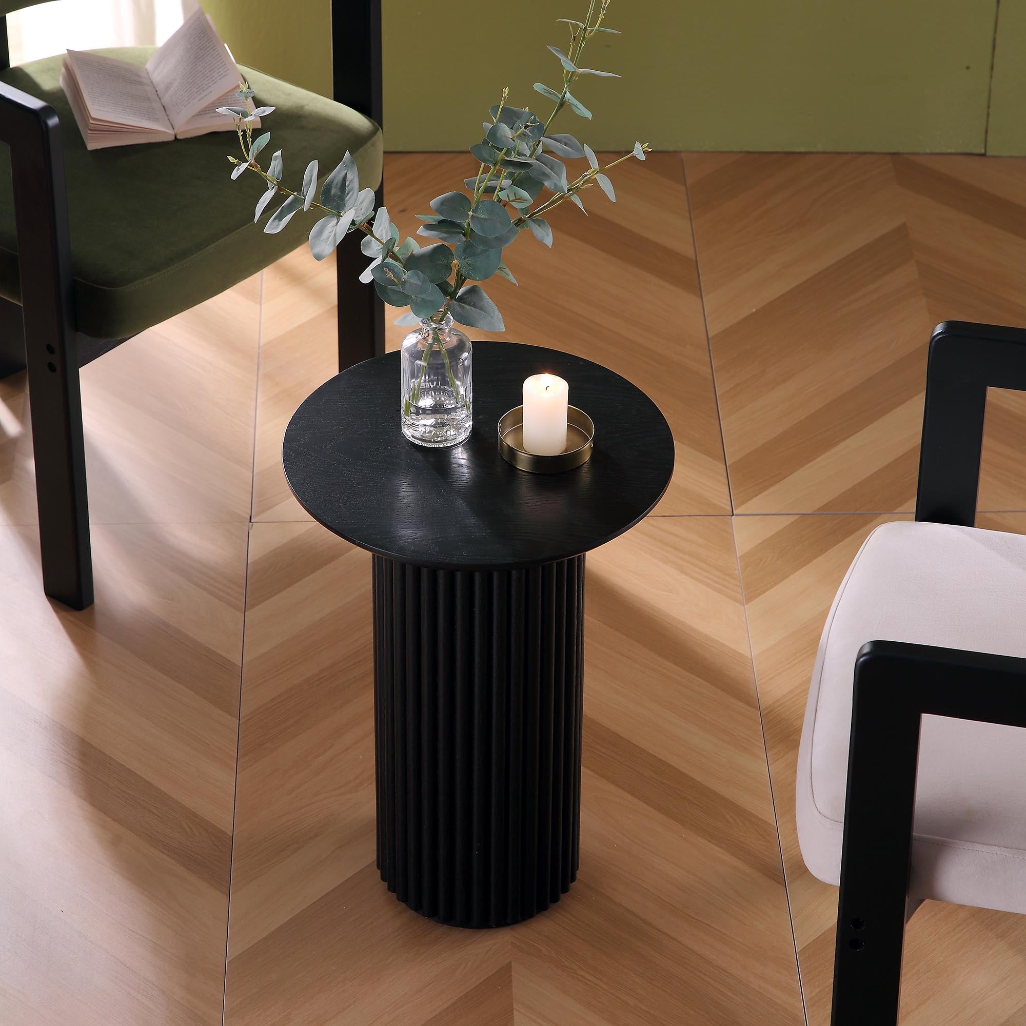 Maru Oak Round Side Table, Black