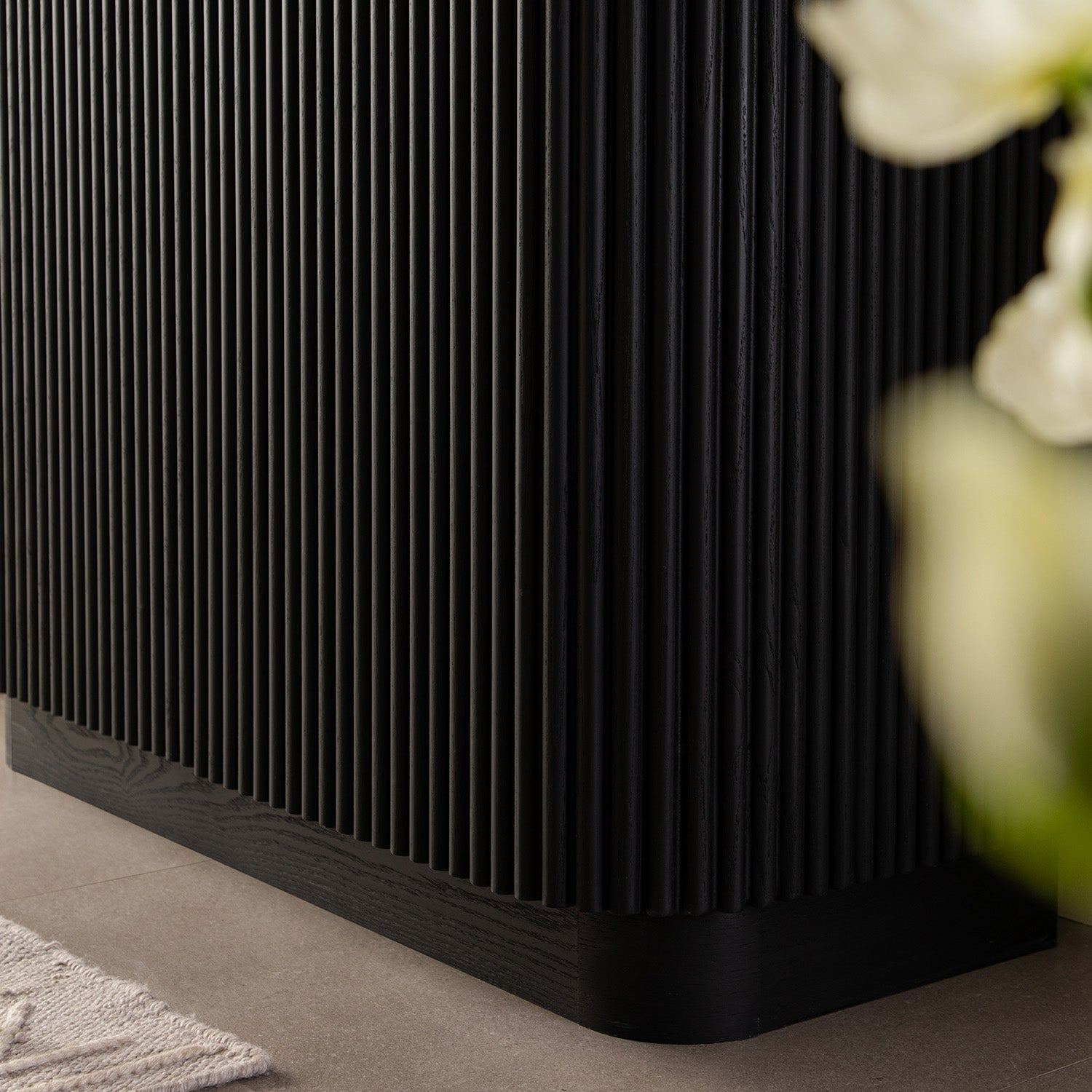 Maru Tall Cabinet, Black