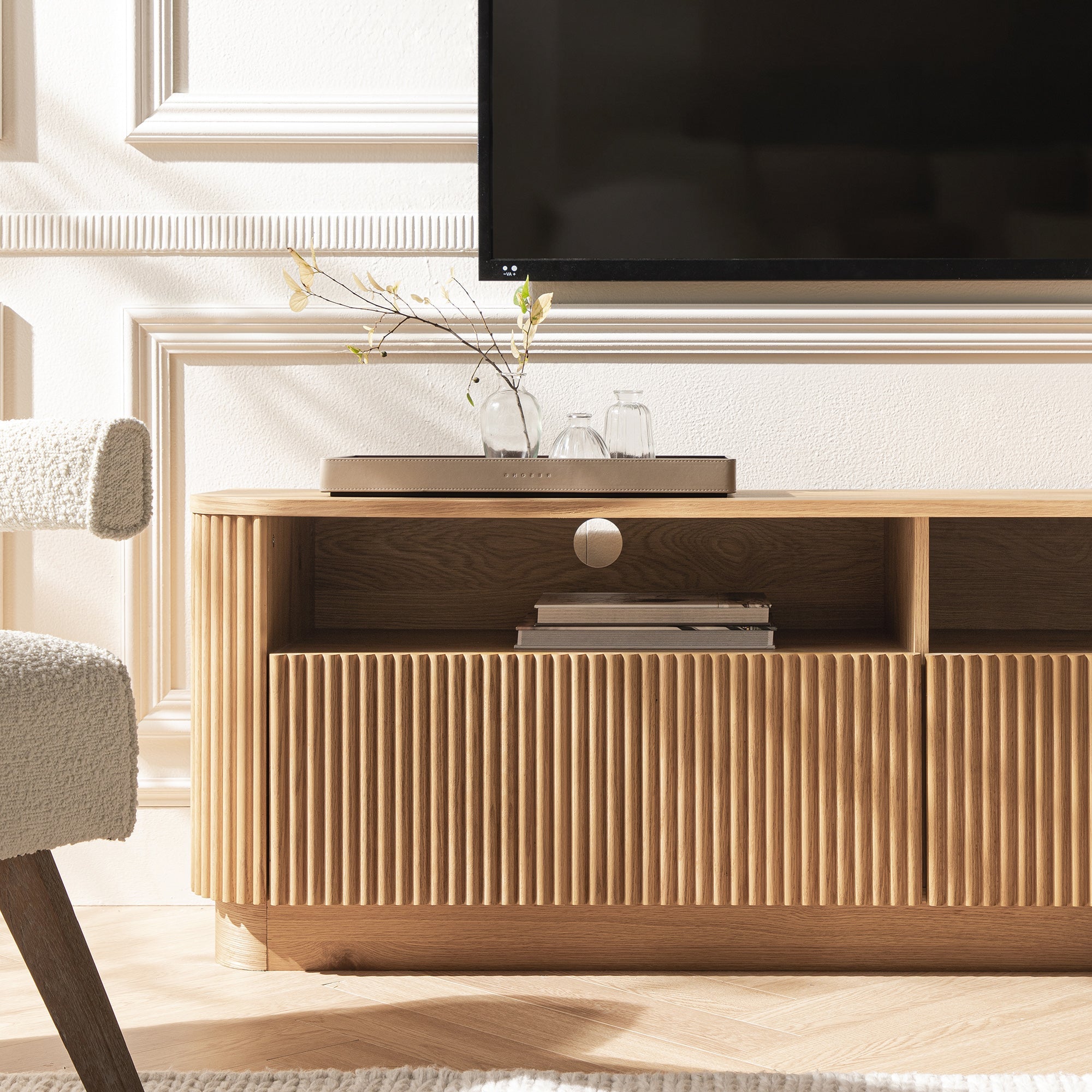 Maru 162cm TV Unit with Drawers, Oak