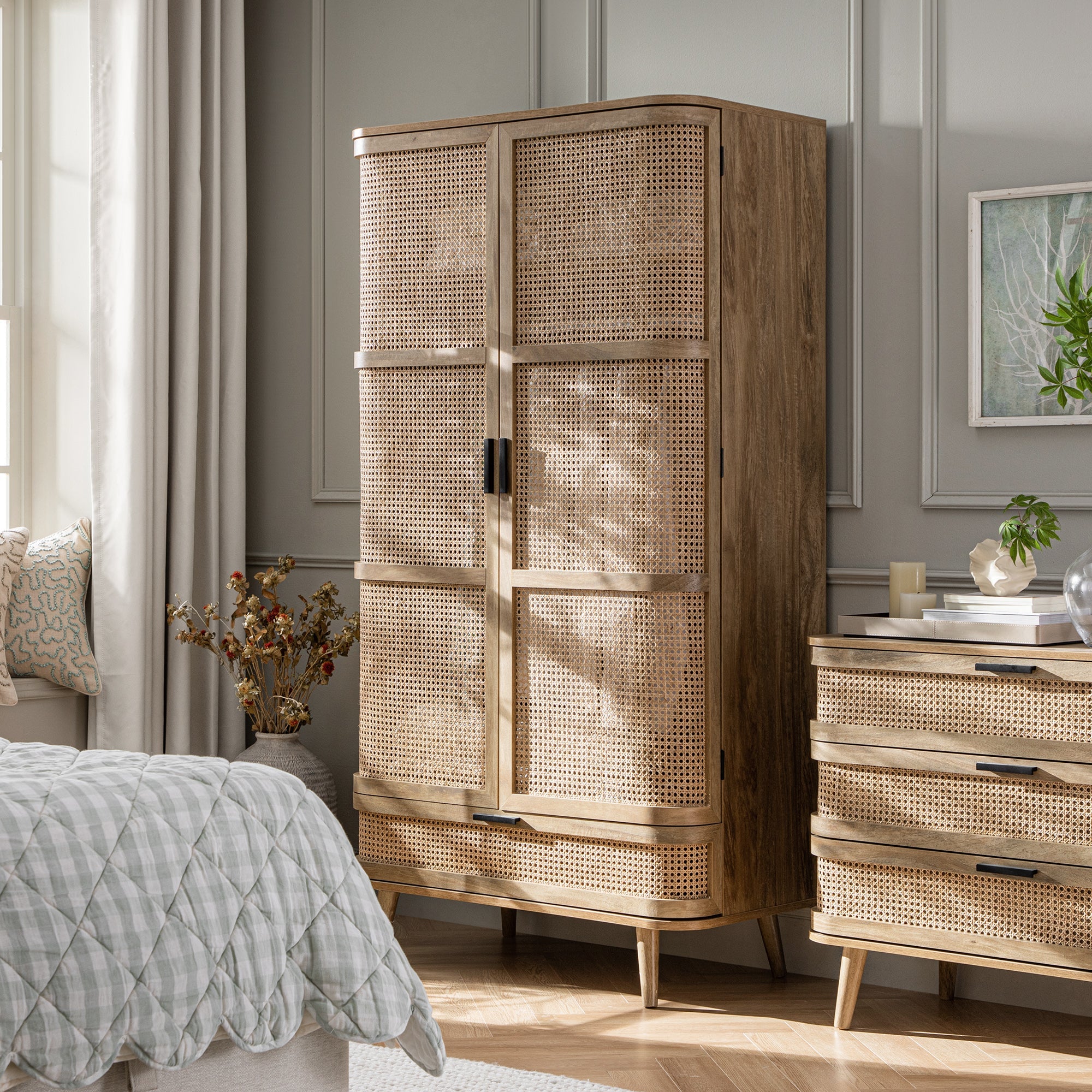 Izzy Curved Rattan Double Wardrobe, Natural