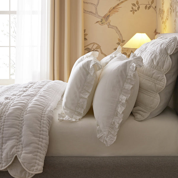 Matilda White Scallop Quilted Linen Blend Bedspread