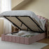 files/JAH-020-PINK-CHEN_scene2.jpg