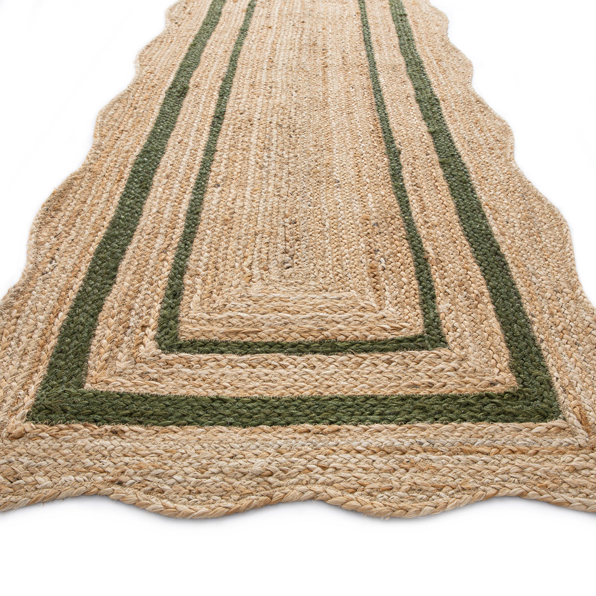 Evie Hand Braided Jute Scallop Green Runner