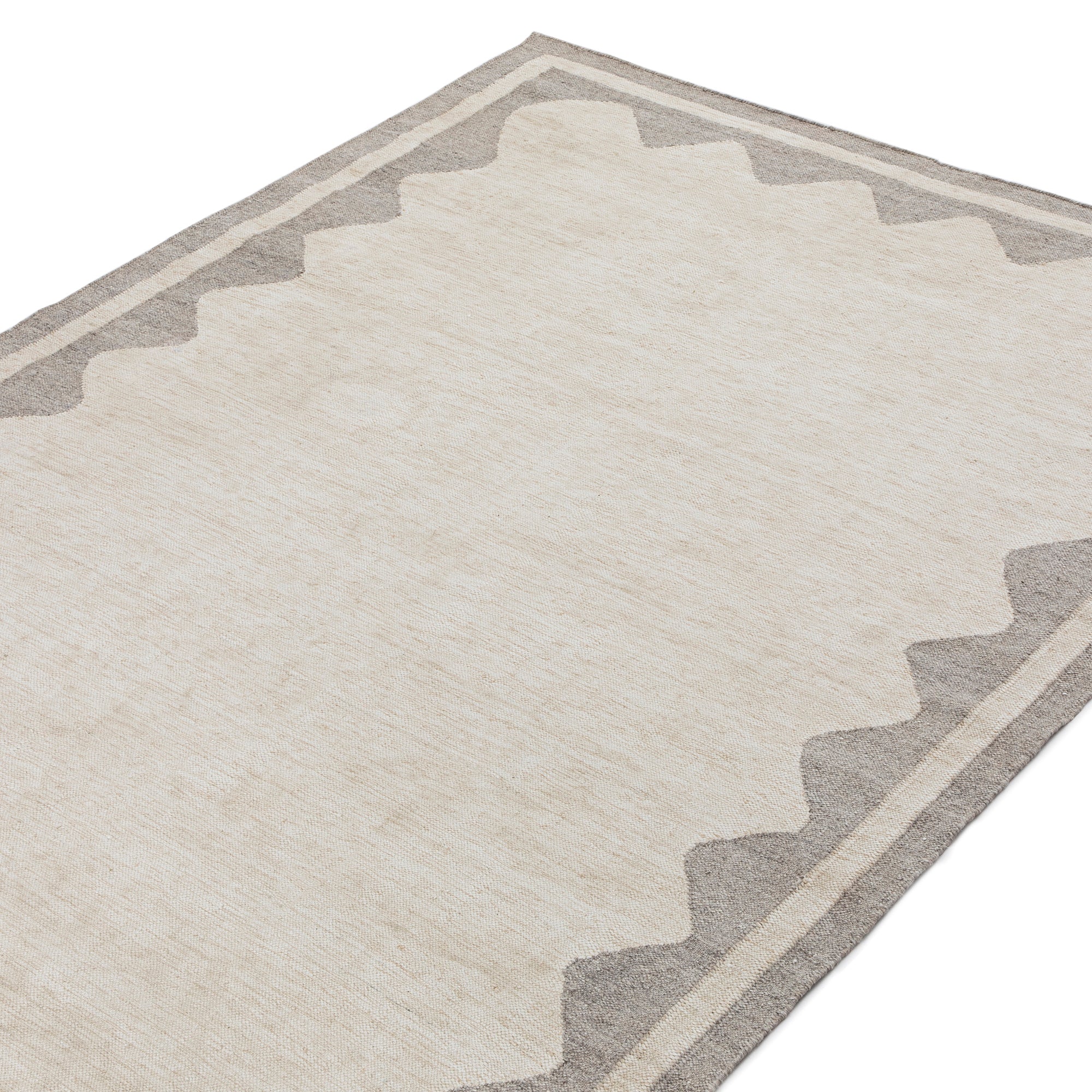 Matilda Grey Scallop Border Indoor Outdoor Handwoven Rug