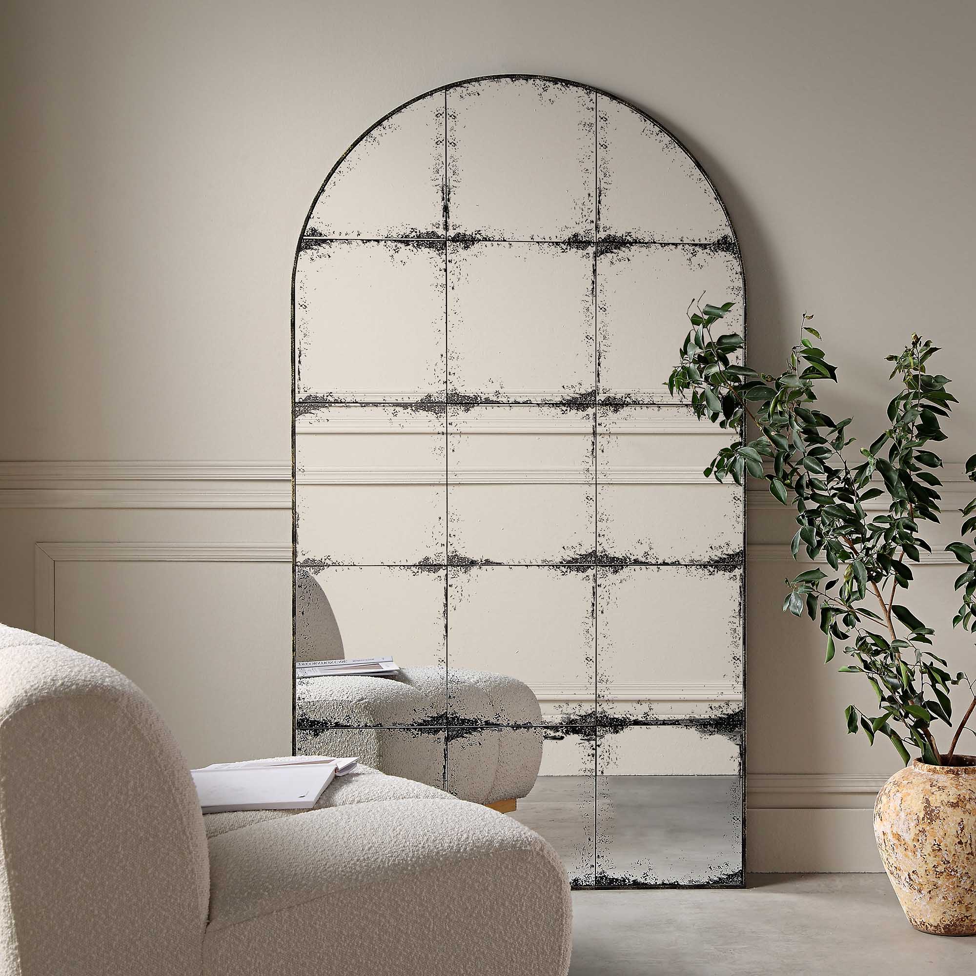 Bibury Antiqued Full Length Mirror Arched 180 x 100 cm