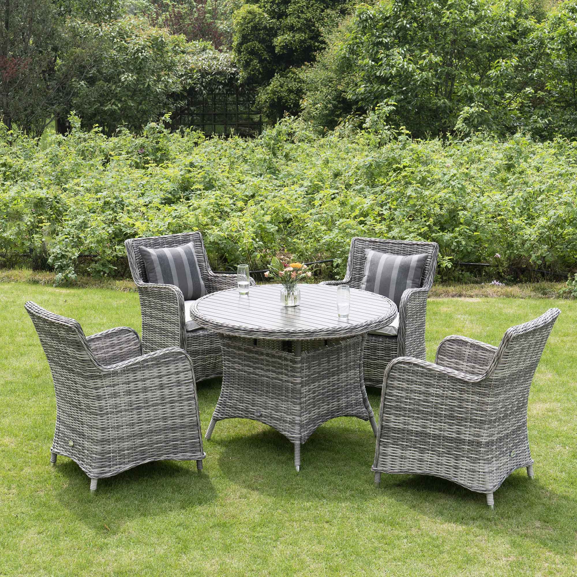 Hampshire 4-Seater Round Wicker Rattan Dining Set, Light Grey