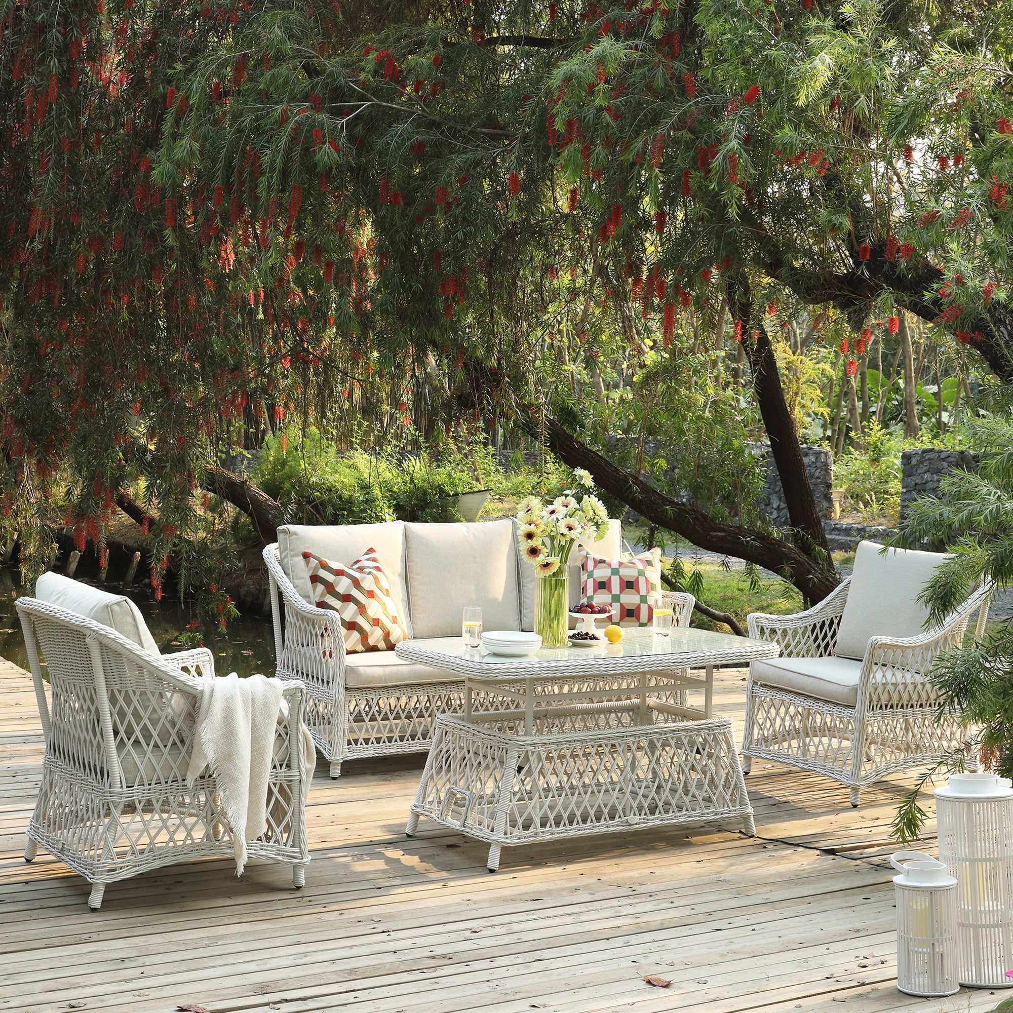 Willowbrook Lattice Weave Rattan 5-Seater Sofa Set with Rising Table, White
