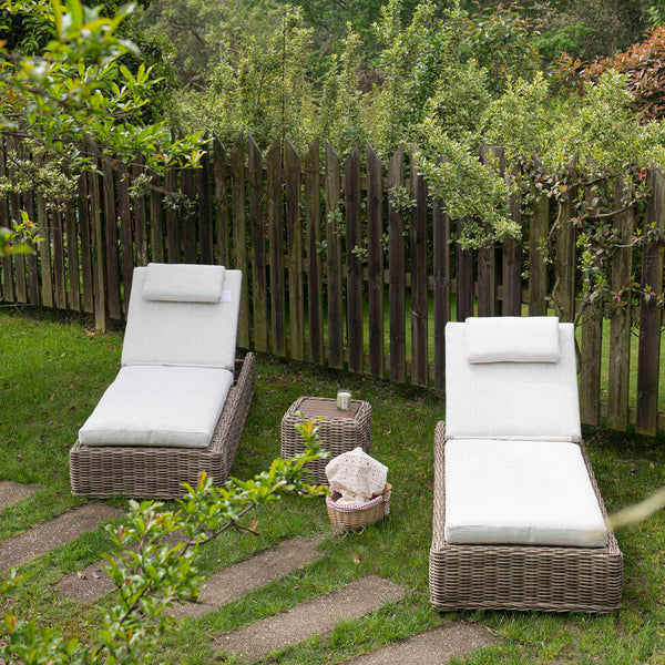 Bellagio Round Wicker Sun Lounger with Headrest, Natural