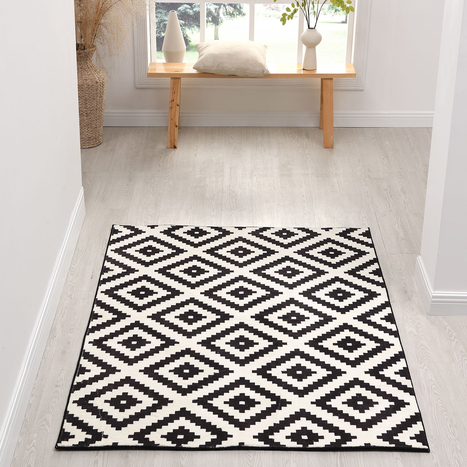 Illusion Monochrome Printed Rug 140 x 200 cm